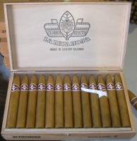 LRH Piramides 25 ks